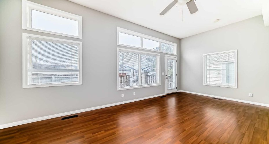 17 Copperfield Court, Calgary, Alberta T2Z 4Z3, 2 Bedrooms Bedrooms, ,3 BathroomsBathrooms,Residential,For Sale,Copperfield,A2302063