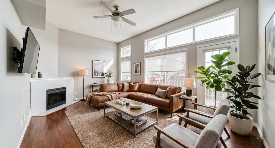 Freshly painted (virtually staged)