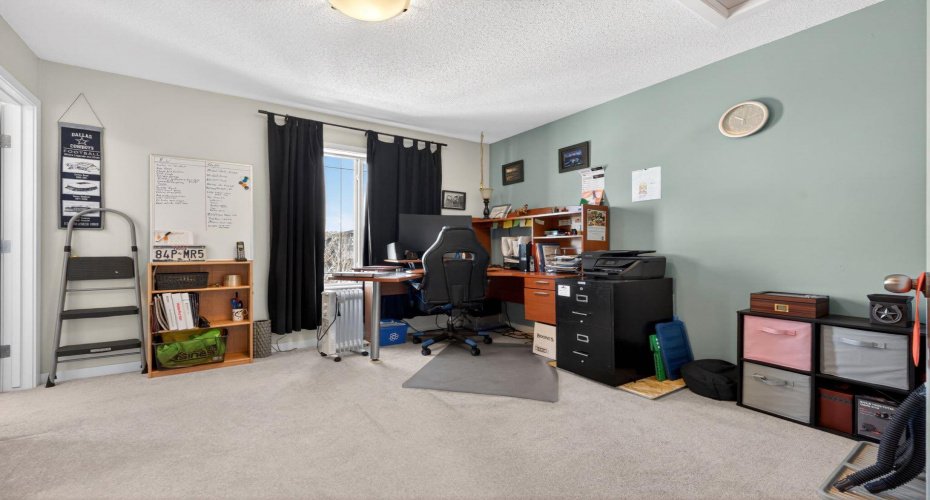 23 Belgian Link, Cochrane, Alberta T4C0M3, 2 Bedrooms Bedrooms, ,3 BathroomsBathrooms,Residential,For Sale,Belgian,A2303290