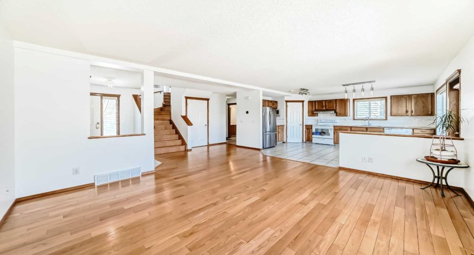 141 Arbour Crest Mews, Calgary, Alberta T3G 4L3, 5 Bedrooms Bedrooms, ,4 BathroomsBathrooms,Residential,For Sale,Arbour Crest,A2303814