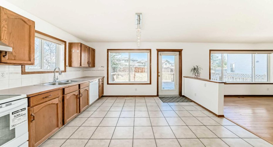 141 Arbour Crest Mews, Calgary, Alberta T3G 4L3, 5 Bedrooms Bedrooms, ,4 BathroomsBathrooms,Residential,For Sale,Arbour Crest,A2303814