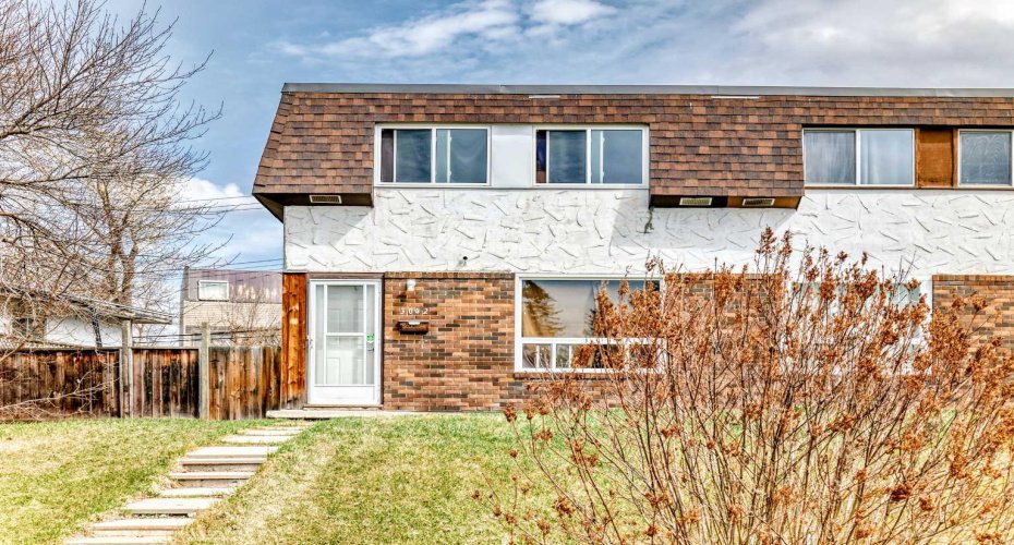 3042 Doverville Crescent, Calgary, Alberta t2b1t9, 4 Bedrooms Bedrooms, ,2 BathroomsBathrooms,Residential,For Sale,Doverville,A2304379
