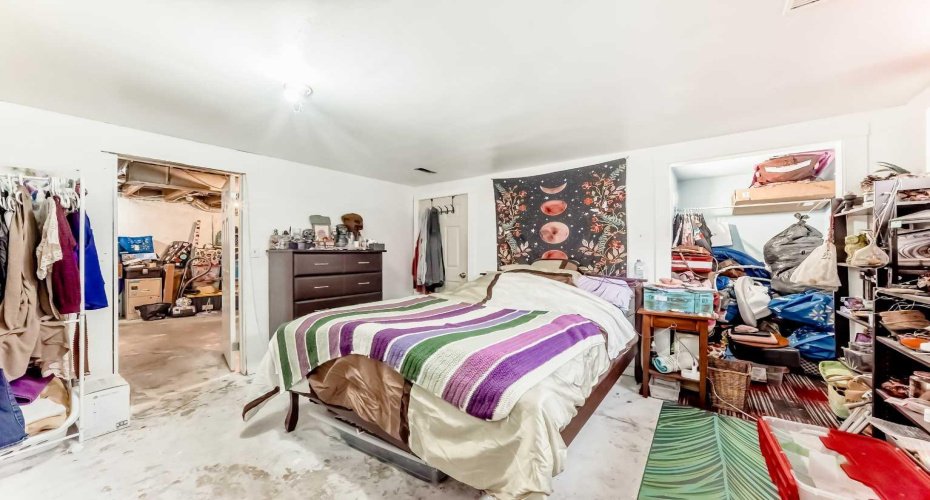 3042 Doverville Crescent, Calgary, Alberta t2b1t9, 4 Bedrooms Bedrooms, ,2 BathroomsBathrooms,Residential,For Sale,Doverville,A2304379