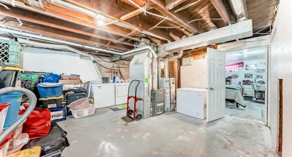 3042 Doverville Crescent, Calgary, Alberta t2b1t9, 4 Bedrooms Bedrooms, ,2 BathroomsBathrooms,Residential,For Sale,Doverville,A2304379