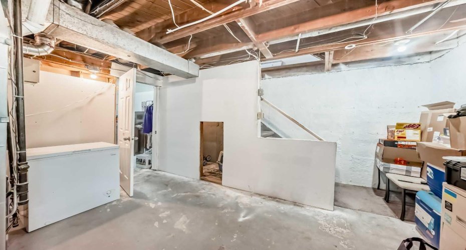 3042 Doverville Crescent, Calgary, Alberta t2b1t9, 4 Bedrooms Bedrooms, ,2 BathroomsBathrooms,Residential,For Sale,Doverville,A2304379