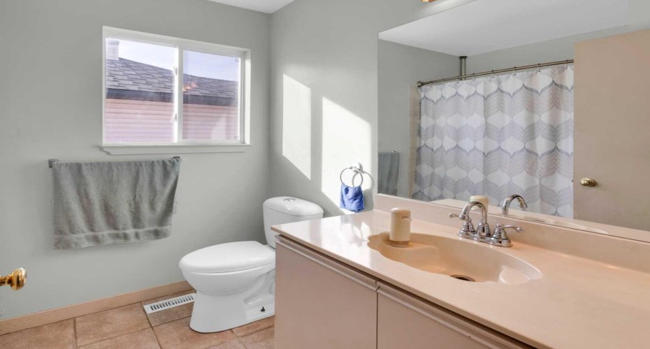 8035 Laguna Way, Calgary, Alberta T1Y 7A3, 3 Bedrooms Bedrooms, ,2 BathroomsBathrooms,Residential,For Sale,Laguna,A2285569