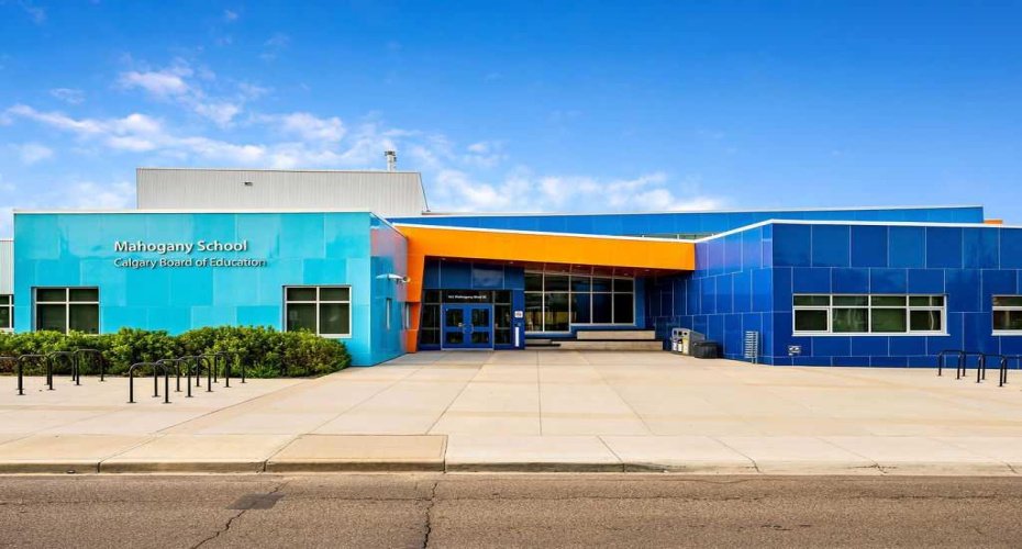 37 Marquis Common, Calgary, Alberta T3M 1N8, 4 Bedrooms Bedrooms, ,4 BathroomsBathrooms,Residential,For Sale,Marquis,A2295572