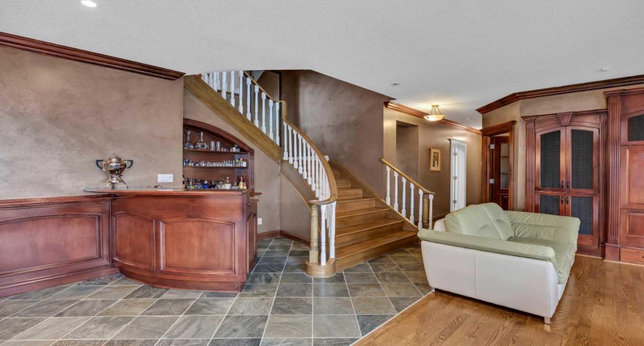 216 Evergreen Heath, Calgary, Alberta T2Y 3B6, 5 Bedrooms Bedrooms, ,4 BathroomsBathrooms,Residential,For Sale,Evergreen,A2301215