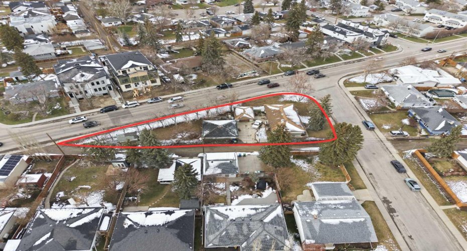3439 33 Street, Calgary, Alberta T3E 2V3, 3 Bedrooms Bedrooms, ,1 BathroomBathrooms,Residential,For Sale,33,A2302274