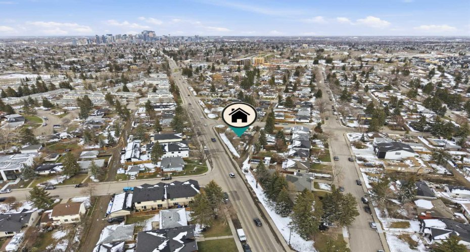 3439 33 Street, Calgary, Alberta T3E 2V3, 3 Bedrooms Bedrooms, ,1 BathroomBathrooms,Residential,For Sale,33,A2302274
