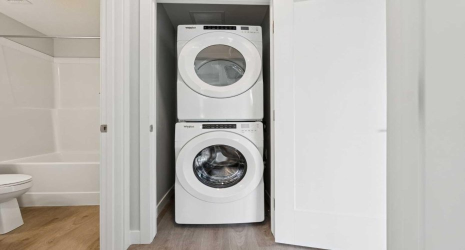 655 Shawnee Square, Calgary, Alberta T2Y 1E3, 2 Bedrooms Bedrooms, ,2 BathroomsBathrooms,Residential,For Sale,Shawnee,A2302514