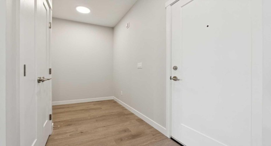655 Shawnee Square, Calgary, Alberta T2Y 1E3, 2 Bedrooms Bedrooms, ,2 BathroomsBathrooms,Residential,For Sale,Shawnee,A2302514