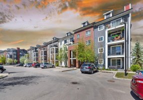 279 Copperpond Common, Calgary, Alberta T2Z1J1, 2 Bedrooms Bedrooms, ,2 BathroomsBathrooms,Residential,For Sale,Copperpond,A2305006