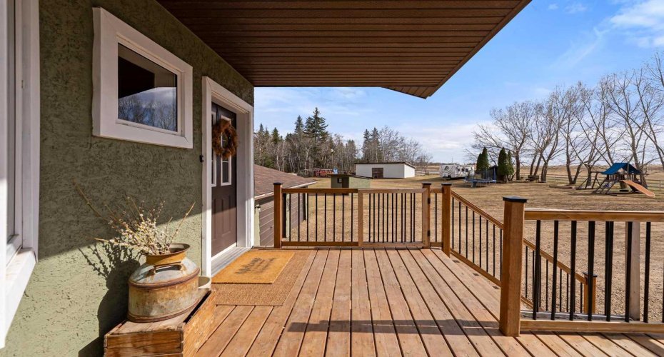 21108 B Township Road 461, Rural Camrose County, Alberta T0B 3L0, 3 Bedrooms Bedrooms, ,2 BathroomsBathrooms,Residential,For Sale,Township Road 461,A2305433