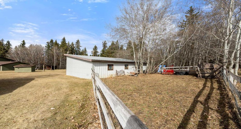 21108 B Township Road 461, Rural Camrose County, Alberta T0B 3L0, 3 Bedrooms Bedrooms, ,2 BathroomsBathrooms,Residential,For Sale,Township Road 461,A2305433