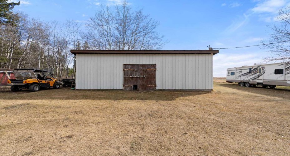 21108 B Township Road 461, Rural Camrose County, Alberta T0B 3L0, 3 Bedrooms Bedrooms, ,2 BathroomsBathrooms,Residential,For Sale,Township Road 461,A2305433