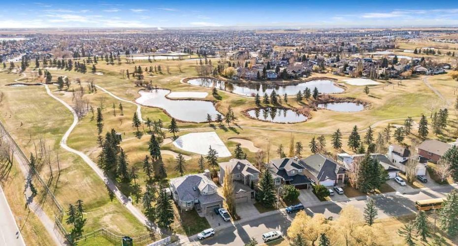 109 Lakeside Greens Drive, Chestermere, Alberta T1X1B9, 4 Bedrooms Bedrooms, ,4 BathroomsBathrooms,Residential,For Sale,Lakeside Greens,A2269266