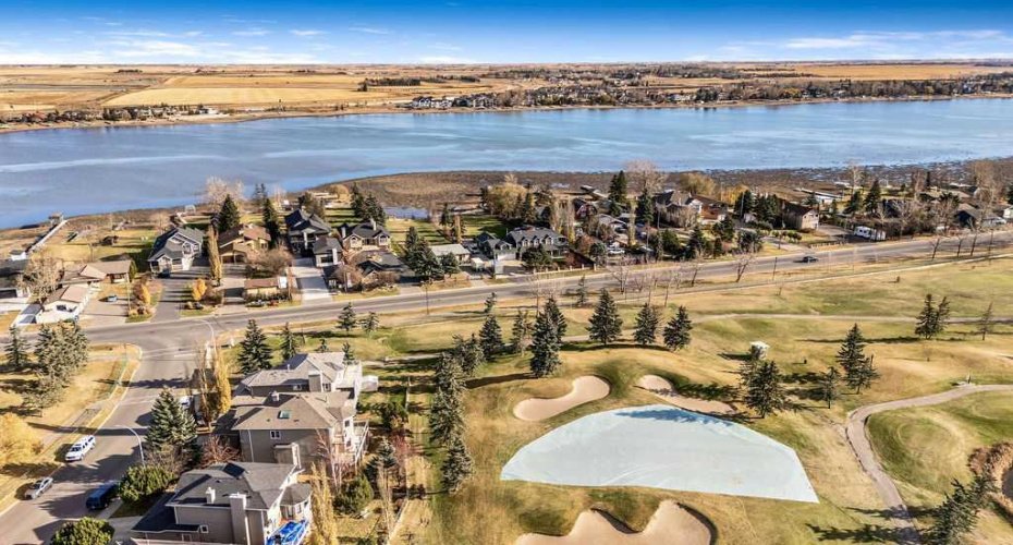 109 Lakeside Greens Drive, Chestermere, Alberta T1X1B9, 4 Bedrooms Bedrooms, ,4 BathroomsBathrooms,Residential,For Sale,Lakeside Greens,A2269266