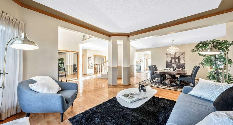109 Lakeside Greens Drive, Chestermere, Alberta T1X1B9, 4 Bedrooms Bedrooms, ,4 BathroomsBathrooms,Residential,For Sale,Lakeside Greens,A2269266