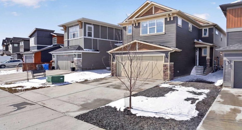 31 Herron Rise, Calgary, Alberta T3P 1Y1, 5 Bedrooms Bedrooms, ,4 BathroomsBathrooms,Residential,For Sale,Herron,A2297436