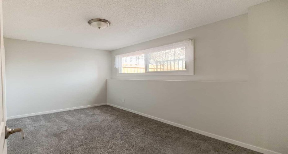 1105 53 Street, Calgary, Alberta T2A 1V5, 3 Bedrooms Bedrooms, ,1 BathroomBathrooms,Residential,For Sale,53,A2305177