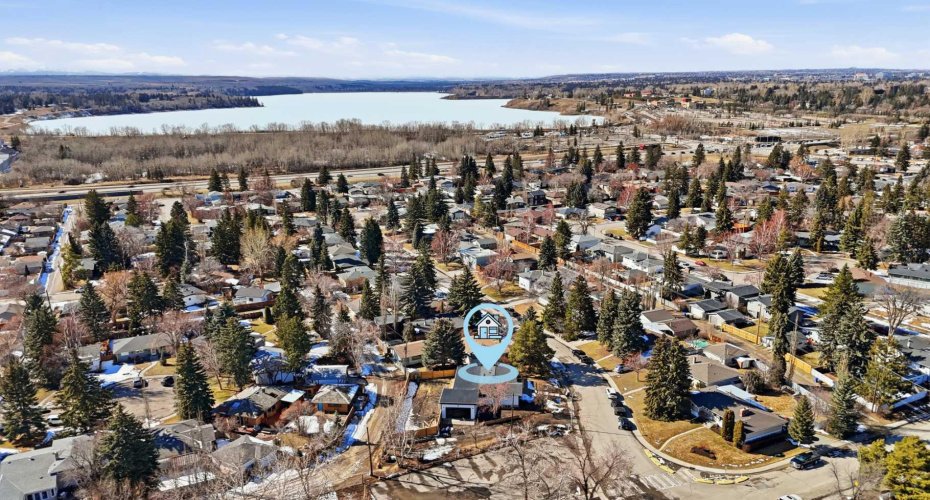 Exceptional location just moments from the Elbow River and Heritage Park, surrounded by natural beauty, pathways, and timeless Calgary landmarks.
