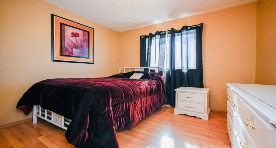 9515 94 Street, Wembley, Alberta T0H 3S0, 4 Bedrooms Bedrooms, ,3 BathroomsBathrooms,Residential,For Sale,94,A2305794