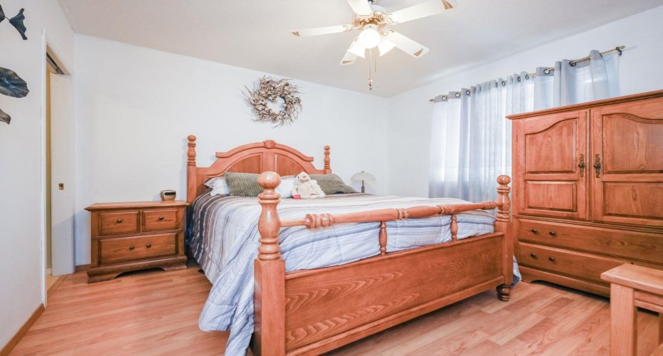 9515 94 Street, Wembley, Alberta T0H 3S0, 4 Bedrooms Bedrooms, ,3 BathroomsBathrooms,Residential,For Sale,94,A2305794