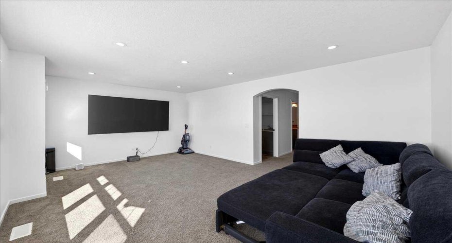 20 Nolancrest Green, Calgary, Alberta T3R0P8, 3 Bedrooms Bedrooms, ,4 BathroomsBathrooms,Residential,For Sale,Nolancrest,A2304184