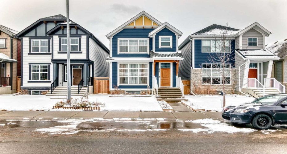 355 Masters Row, Calgary, Alberta T3M2T7, 4 Bedrooms Bedrooms, ,4 BathroomsBathrooms,Residential,For Sale,Masters,A2305380