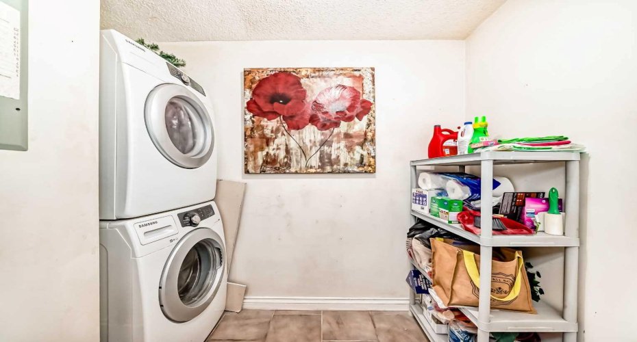20 Dover Point, Calgary, Alberta T2B 3K3, 2 Bedrooms Bedrooms, ,1 BathroomBathrooms,Residential,For Sale,Dover,A2305691