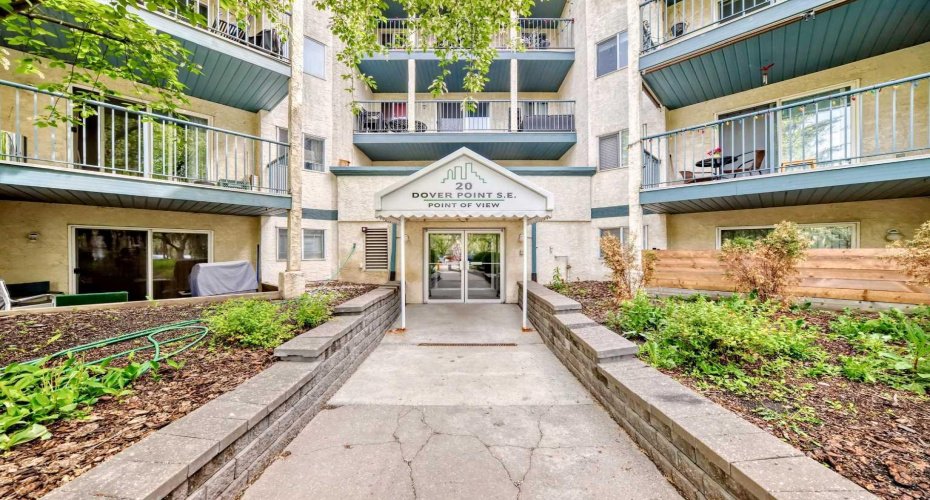 20 Dover Point, Calgary, Alberta T2B 3K3, 2 Bedrooms Bedrooms, ,1 BathroomBathrooms,Residential,For Sale,Dover,A2305691