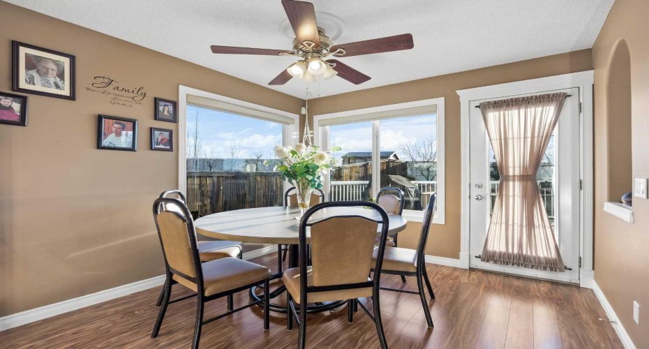 67 Evansmeade Crescent, Calgary, Alberta T3P 1B9, 4 Bedrooms Bedrooms, ,4 BathroomsBathrooms,Residential,For Sale,Evansmeade,A2305711