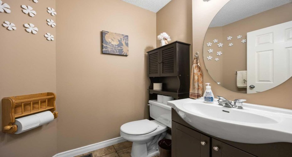 67 Evansmeade Crescent, Calgary, Alberta T3P 1B9, 4 Bedrooms Bedrooms, ,4 BathroomsBathrooms,Residential,For Sale,Evansmeade,A2305711