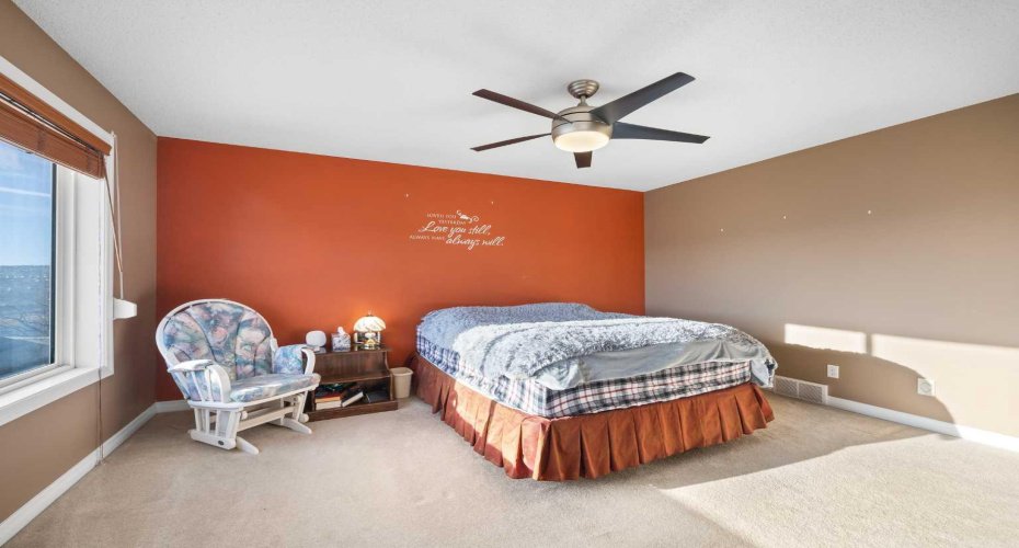 67 Evansmeade Crescent, Calgary, Alberta T3P 1B9, 4 Bedrooms Bedrooms, ,4 BathroomsBathrooms,Residential,For Sale,Evansmeade,A2305711