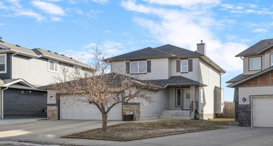 67 Evansmeade Crescent, Calgary, Alberta T3P 1B9, 4 Bedrooms Bedrooms, ,4 BathroomsBathrooms,Residential,For Sale,Evansmeade,A2305711