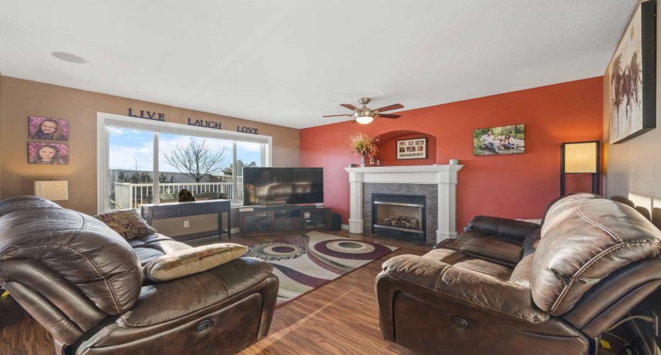 67 Evansmeade Crescent, Calgary, Alberta T3P 1B9, 4 Bedrooms Bedrooms, ,4 BathroomsBathrooms,Residential,For Sale,Evansmeade,A2305711