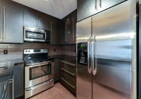 11 Mahogany Row, Calgary, Alberta T3M 2L6, 2 Bedrooms Bedrooms, ,2 BathroomsBathrooms,Residential,For Sale,Mahogany,A2305741