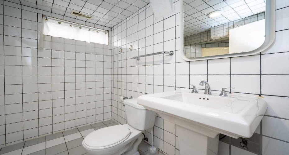 640 Rundleridge Drive, Calgary, Alberta T1Y2K9, 3 Bedrooms Bedrooms, ,3 BathroomsBathrooms,Residential,For Sale,Rundleridge,A2305752