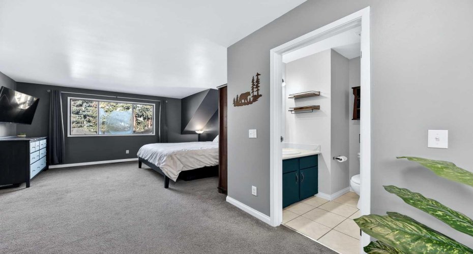 111 Grier Terrace, Calgary, Alberta T2K 5Y6, 3 Bedrooms Bedrooms, ,2 BathroomsBathrooms,Residential,For Sale,Grier,A2305771