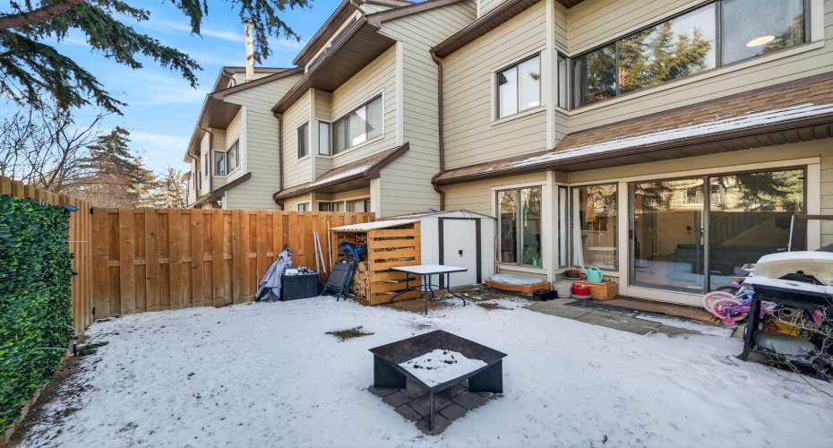 111 Grier Terrace, Calgary, Alberta T2K 5Y6, 3 Bedrooms Bedrooms, ,2 BathroomsBathrooms,Residential,For Sale,Grier,A2305771