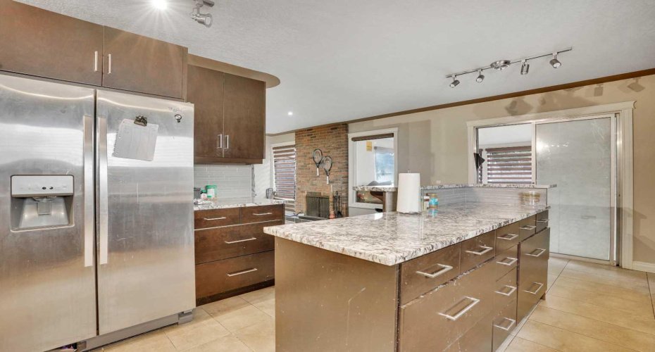 528 Whiteridge Way, Calgary, Alberta T1Y2Y4, 5 Bedrooms Bedrooms, ,3 BathroomsBathrooms,Residential,For Sale,Whiteridge,A2305806