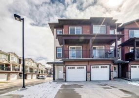 310 Sage Hill Grove, Calgary, Alberta T3R 0Z8, 3 Bedrooms Bedrooms, ,4 BathroomsBathrooms,Residential,For Sale,Sage Hill,A2305825