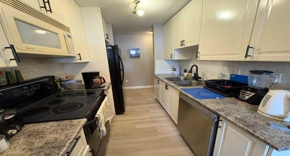 11620 Elbow Drive, Calgary, Alberta T2W 3L6, 2 Bedrooms Bedrooms, ,1 BathroomBathrooms,Residential,For Sale,Elbow,A2305834