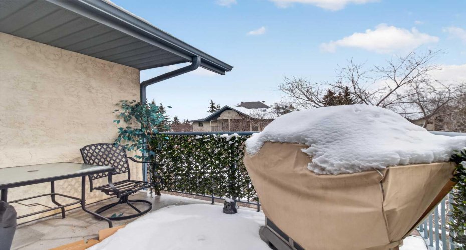 10 Dover Point, Calgary, Alberta T2P 3K2, 2 Bedrooms Bedrooms, ,1 BathroomBathrooms,Residential,For Sale,Dover,A2305850