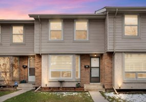 123 Queensland Drive, Calgary, Alberta T2J5J4, 3 Bedrooms Bedrooms, ,2 BathroomsBathrooms,Residential,For Sale,Queensland,A2305713