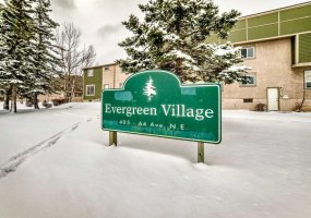 405 64 Avenue, Calgary, Alberta T2K 6J6, 3 Bedrooms Bedrooms, ,2 BathroomsBathrooms,Residential,For Sale,64,A2306187