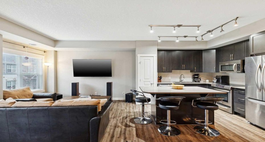 1127 McKenzie Towne Row, Calgary, Alberta T2Z1E1, 2 Bedrooms Bedrooms, ,1 BathroomBathrooms,Residential,For Sale,McKenzie Towne,A2306189