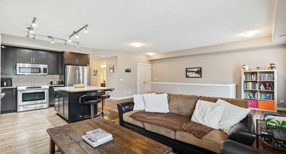 1127 McKenzie Towne Row, Calgary, Alberta T2Z1E1, 2 Bedrooms Bedrooms, ,1 BathroomBathrooms,Residential,For Sale,McKenzie Towne,A2306189