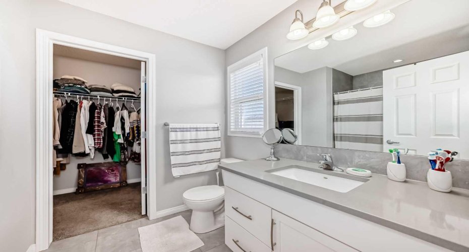 61 Cityscape View, Calgary, Alberta T3N 0X9, 3 Bedrooms Bedrooms, ,3 BathroomsBathrooms,Residential,For Sale,Cityscape,A2305971